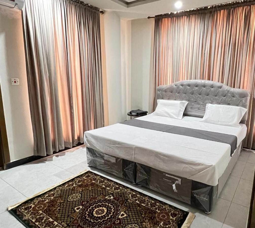 Northern Suites Bahria Town Rawalpindi Esterno foto