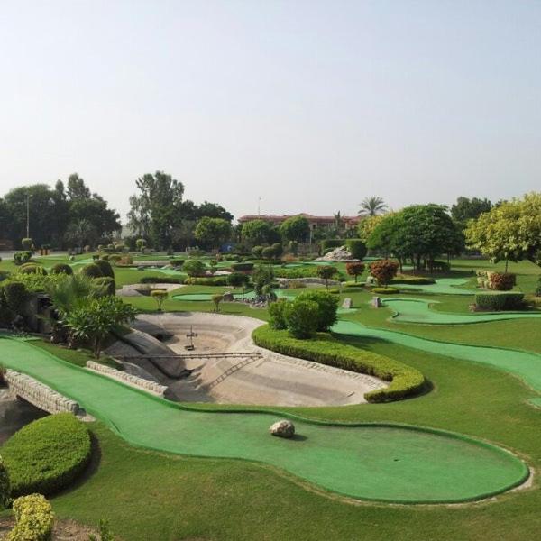 Northern Suites Bahria Town Rawalpindi Esterno foto