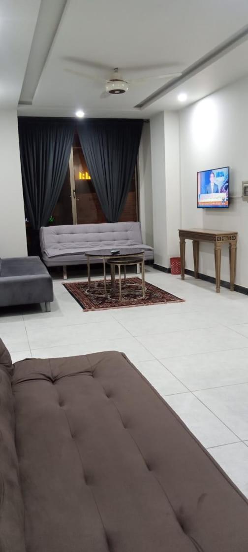 Northern Suites Bahria Town Rawalpindi Esterno foto