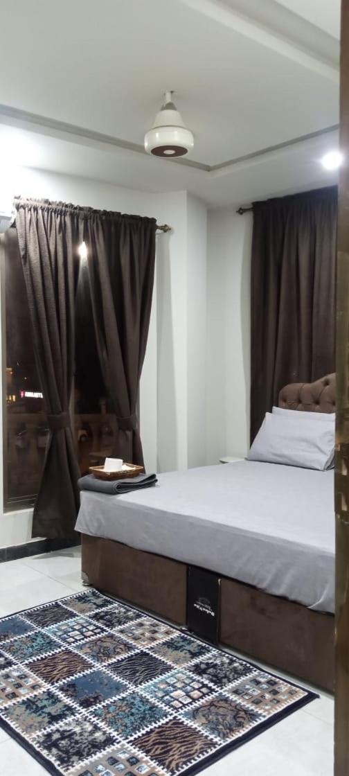 Northern Suites Bahria Town Rawalpindi Camera foto